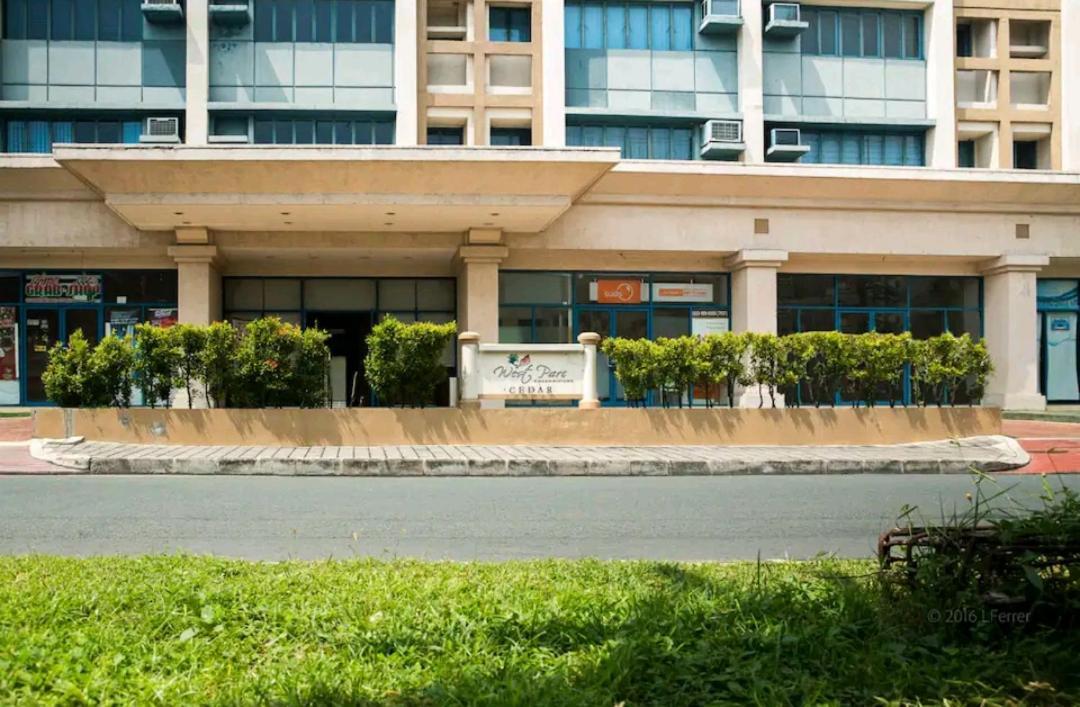 Westparc Cedar Alabang Hotel Muntinlupa City Exterior photo